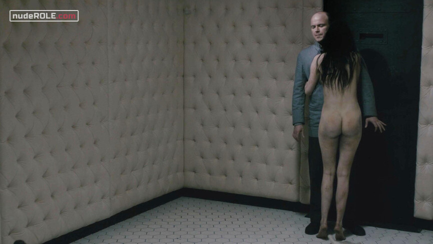 1. Vanessa Ives nude – Penny Dreadful s03e04 (2016)