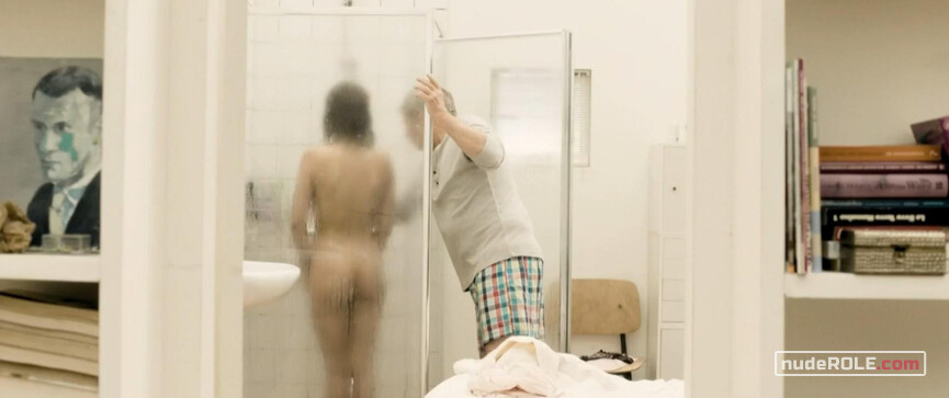 2. Nadine nude , Francisca nude – Schneider vs. Bax (2015)