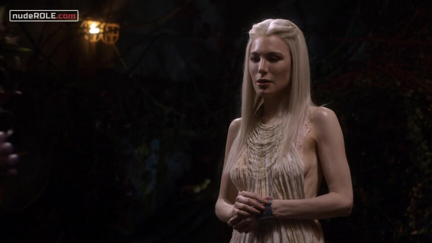 2. Stahma Tarr sexy – Defiance s03 (2015)