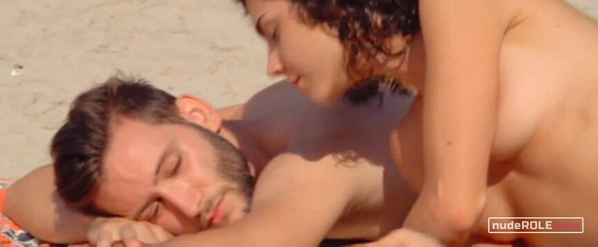 2. Olivia nude – Isla bonita (2015)