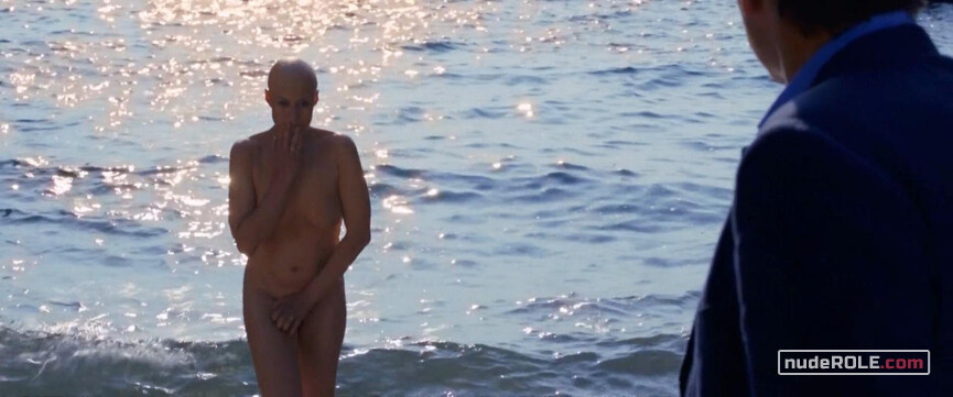 1. Ida nude – Love Is All You Need (2012)