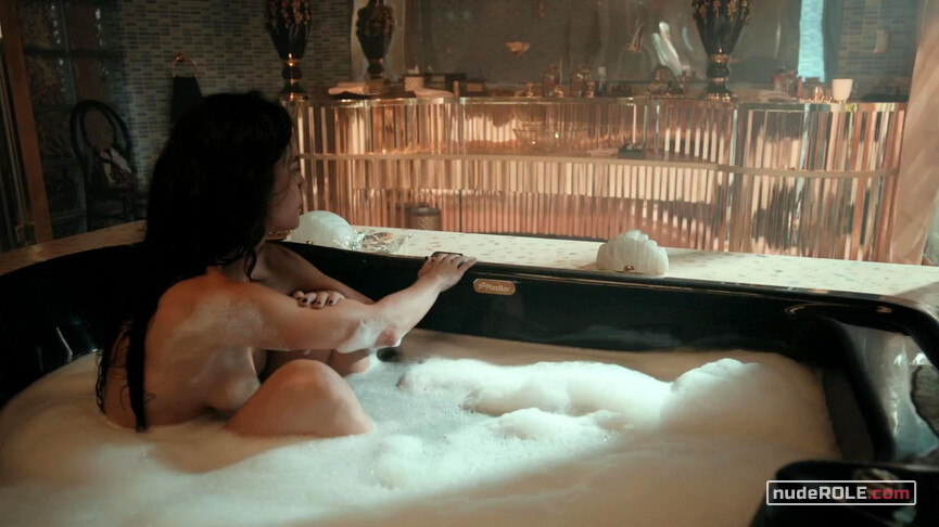 3. Teresa Mendoza nude – Queen of the South s01e01 (2016)