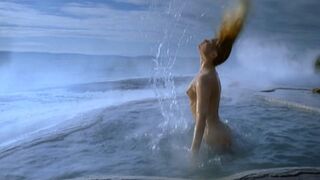 The Woman nude – On Top Down Under (2000)