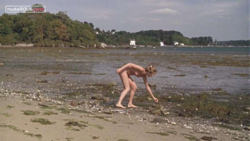 3. Félicie nude – A Tale of Winter (1992)