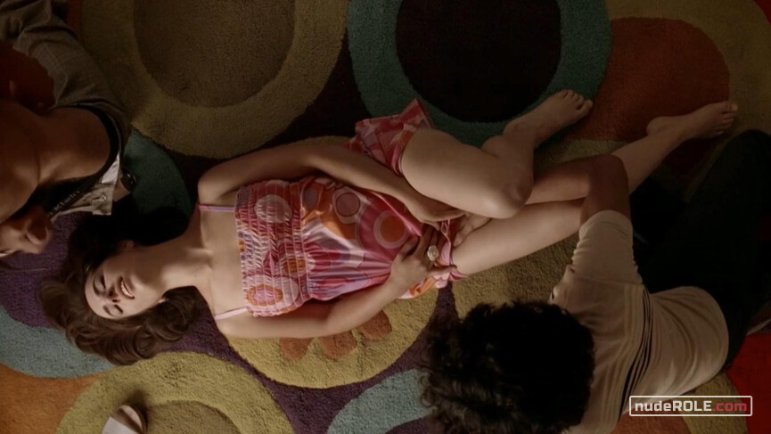 3. Sunny nude – I Am Happiness on Earth (2014)