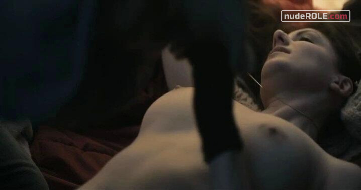 1. Julie Levinson nude – Panzer Chocolate (2013)