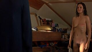 Vera nude – The Whore and the Whale (2004)