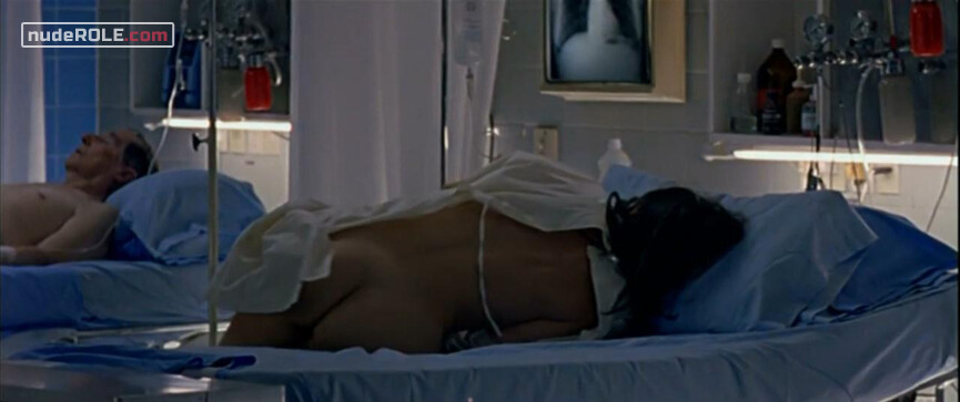 2. Vera nude – The Whore and the Whale (2004)