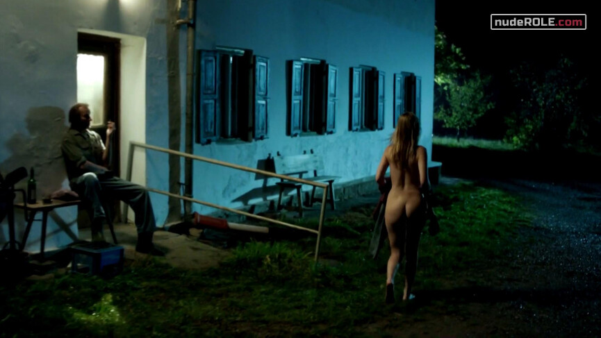 3. Susi Gmeinwieser nude – Dampfnudelblues (2013)