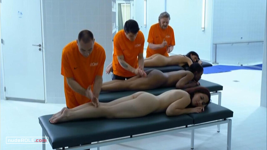 2. Annette nude – Le Mentor (2011)