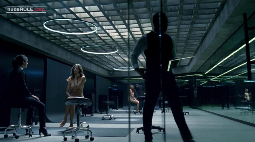3. Clementine Pennyfeather nude – Westworld s01e01 (2016)