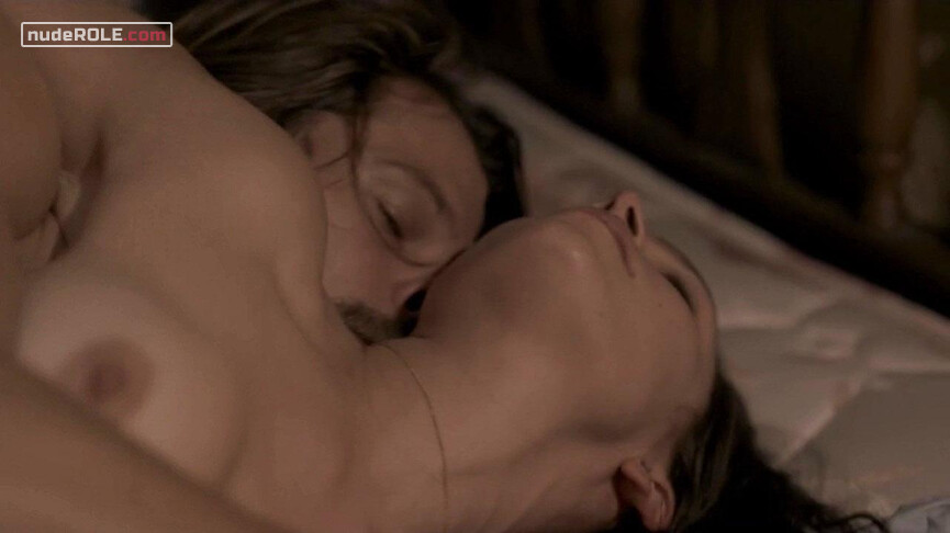 2. Joni nude – Quarry s01e05 (2016)