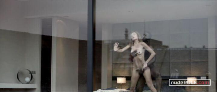 1. Agnès de Yael nude – The Invader (2011)