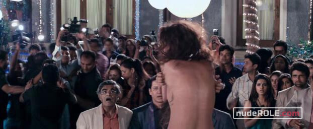 3. Sanjana sexy – Raaz 3 (2012)