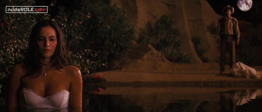 3. Sonia sexy – Casa de Mi Padre (2012)