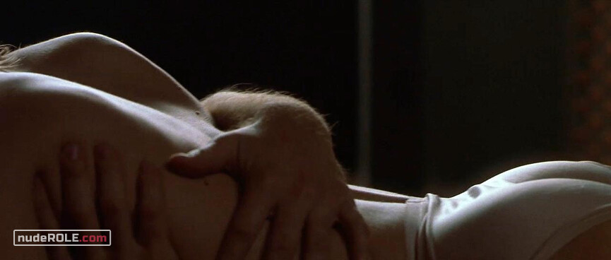 3. Amy Mayfield sexy – Urban Legends: Final Cut (2000)