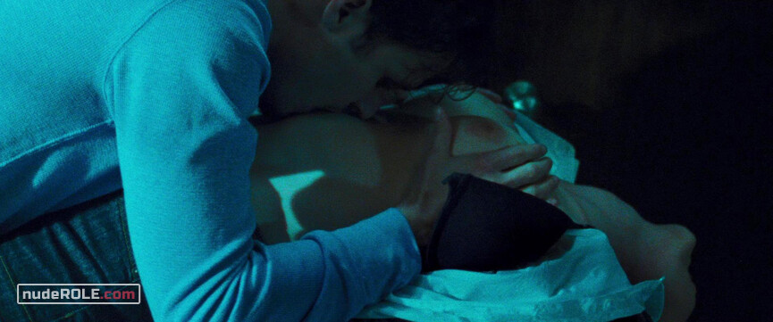 3. Jill Chase nude – The Collector (2009)