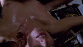 Catherine Banning nude – The Thomas Crown Affair (1999)