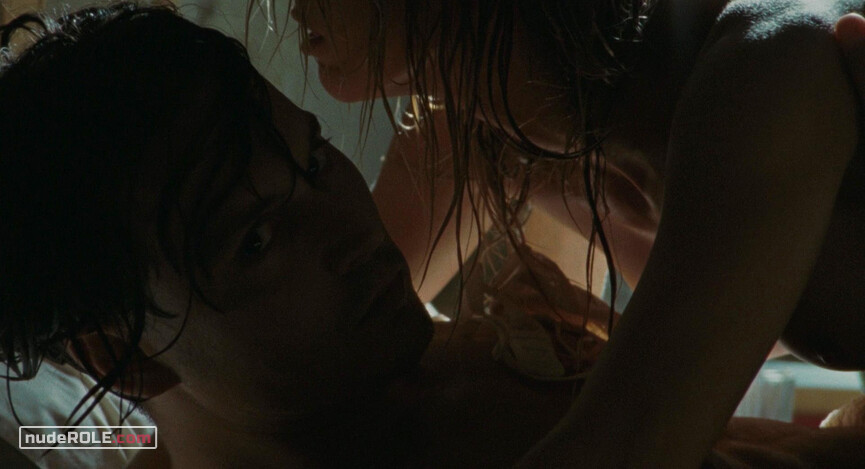 2. Chenault nude – The Rum Diary (2011)