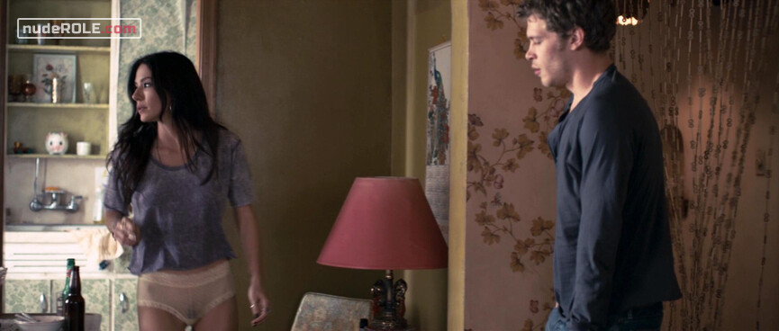 2. Cindy nude – Angels Crest (2011)