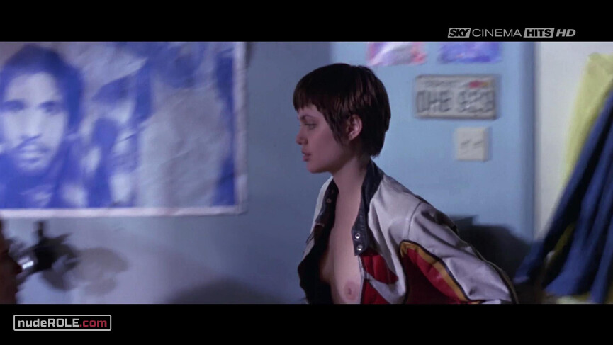 1. Kate nude – Hackers (1995)