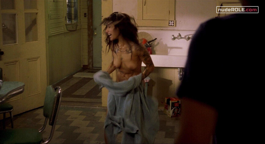 3. Lisa nude , Lola nude – Bullet to the Head (2012)