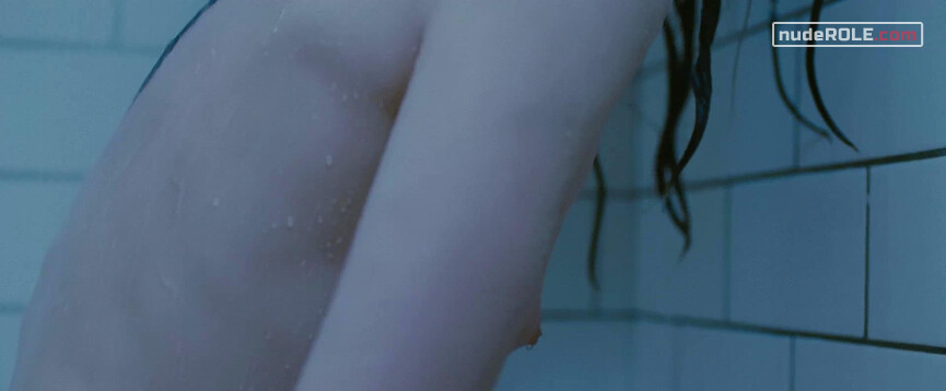 1. India Stoker nude – Stoker (2013)