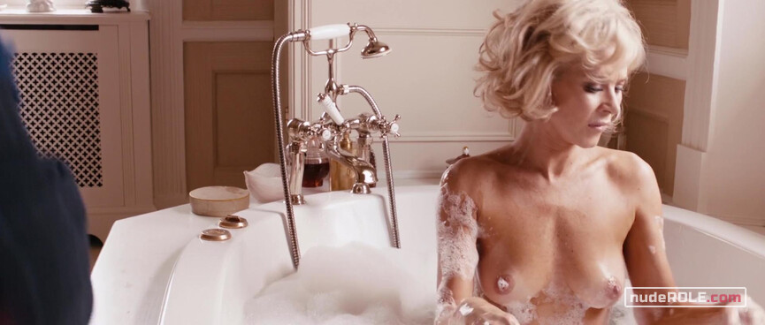 1. Jean Raymond nude – The Look of Love (2013)