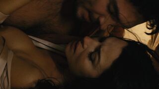Jeanne nude – Don't Look Back (2009)