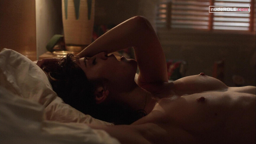 3. Virginia Johnson nude – Masters of Sex s01e01 (2013)