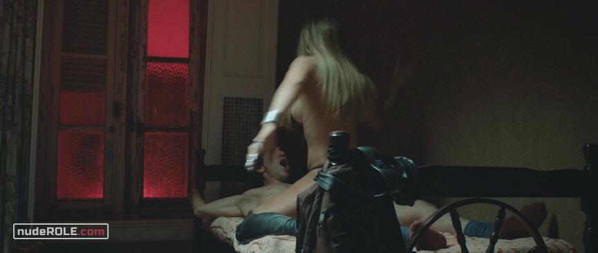3. Martinha Pinel sexy – O Concurso (2013)