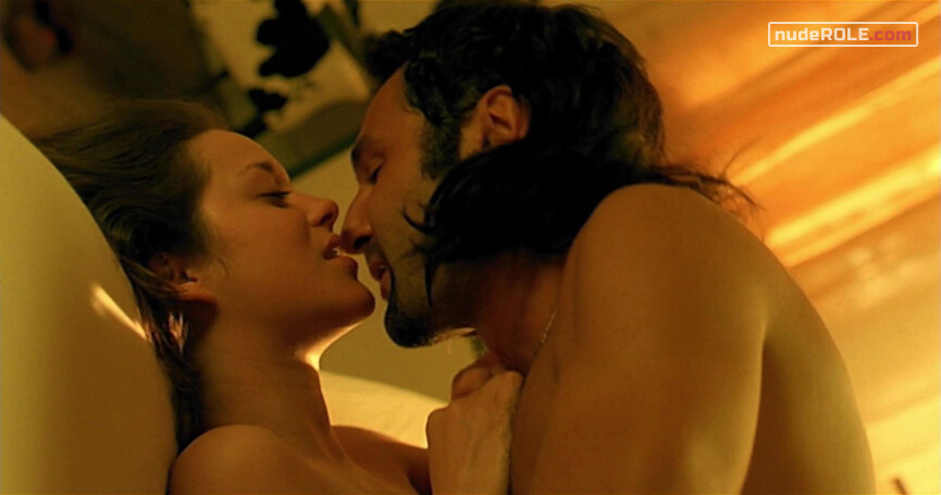 3. Sophie Kowalsky nude – Love Me If You Dare (2003)