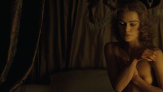 Georgiana nude, Bess Foster sexy – The Duchess (2008)
