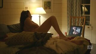 Kitty Ballantyne nude, Anna Ivin nude – The Beautiful Lie s01e01-04 (2015)