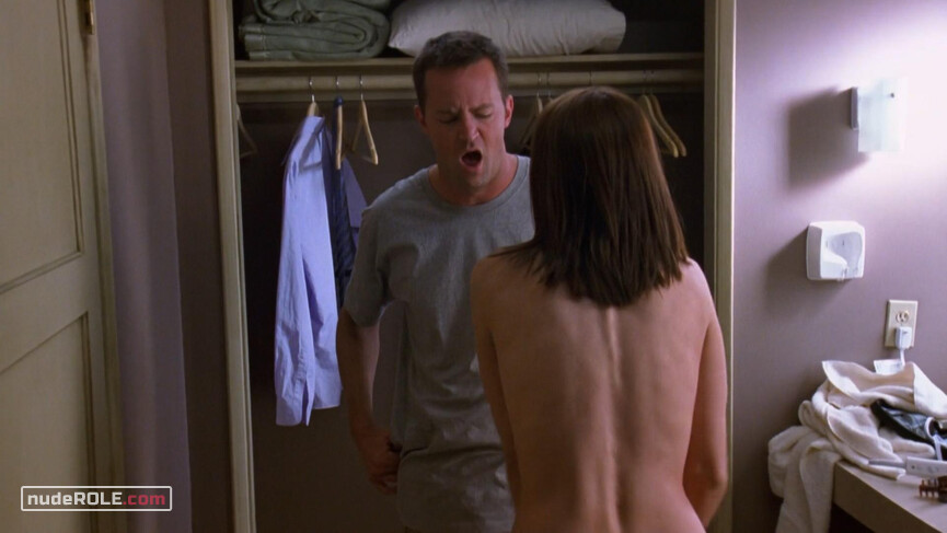 3. Jill sexy – The Whole Ten Yards (2004)