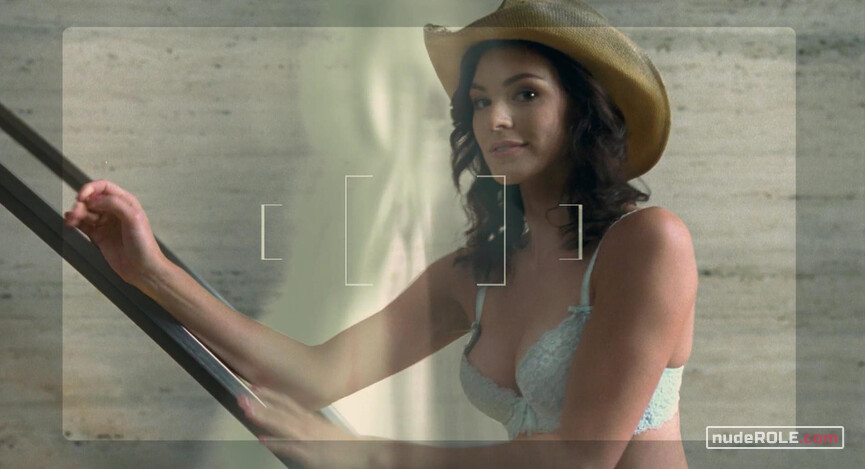 2. Natasha sexy – Shutter (2008)