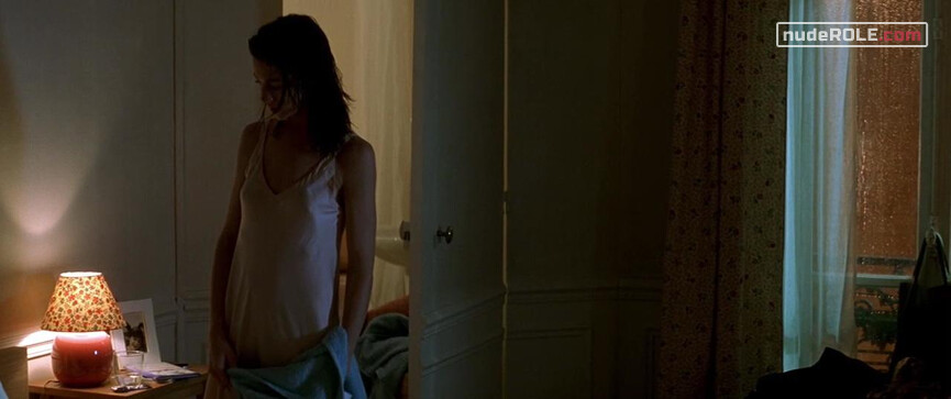 2. Gabrielle nude – Happily Ever After (2004)