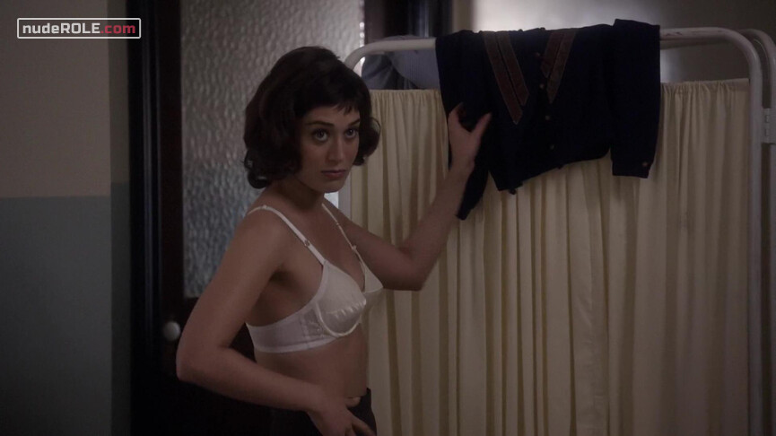 2. Virginia Johnson nude – Masters of Sex s01e09 (2013)