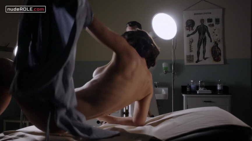 3. Virginia Johnson nude – Masters of Sex s01e09 (2013)