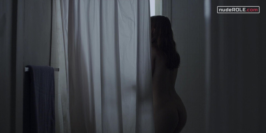 1. Zoe Barnes nude – House of Cards s02e01 (2014)