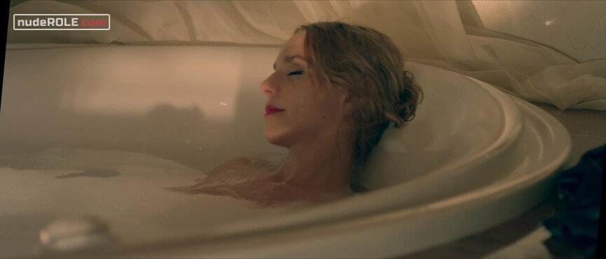 2. Brooke Madison nude – Bullet (2014)