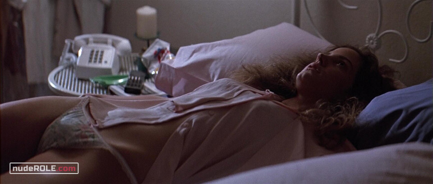 2. Dee nude – Grand Canyon (1991)