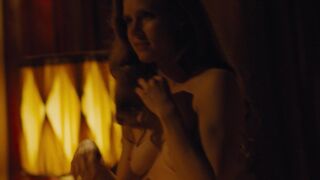 Sydney Prosser nude – American Hustle (2013)