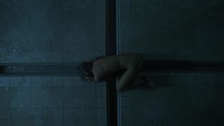 Miranda Grey nude – Gothika (2003)