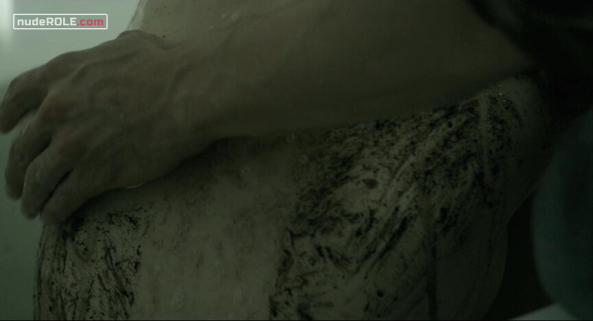 3. Summer Matthews sexy – Summer's Blood (2009)