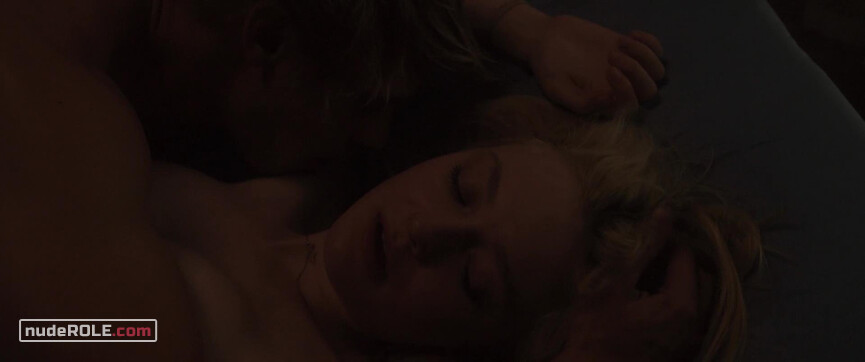 2. Lilly nude – Very Good Girls (2013)