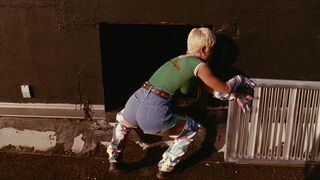 Marian Delario sexy – Double Dragon (1994)