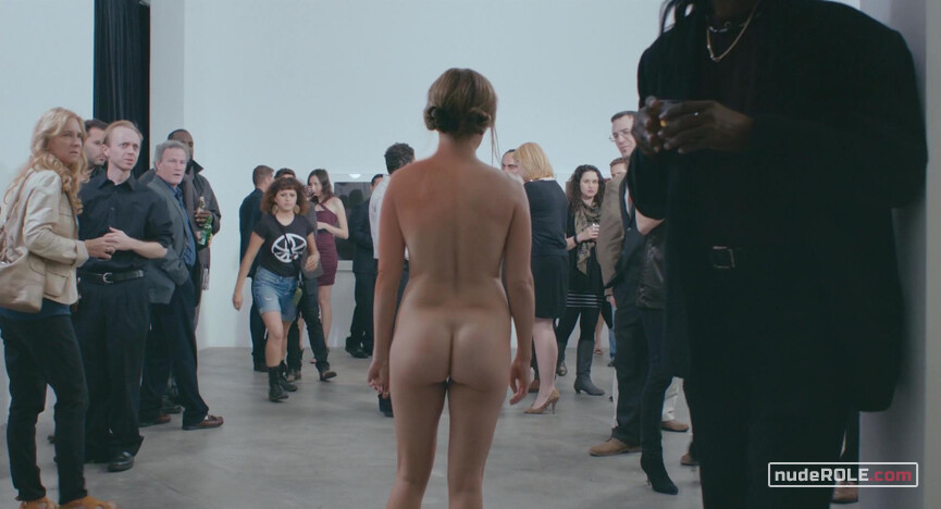 2. Lee nude – The Moment (2013)