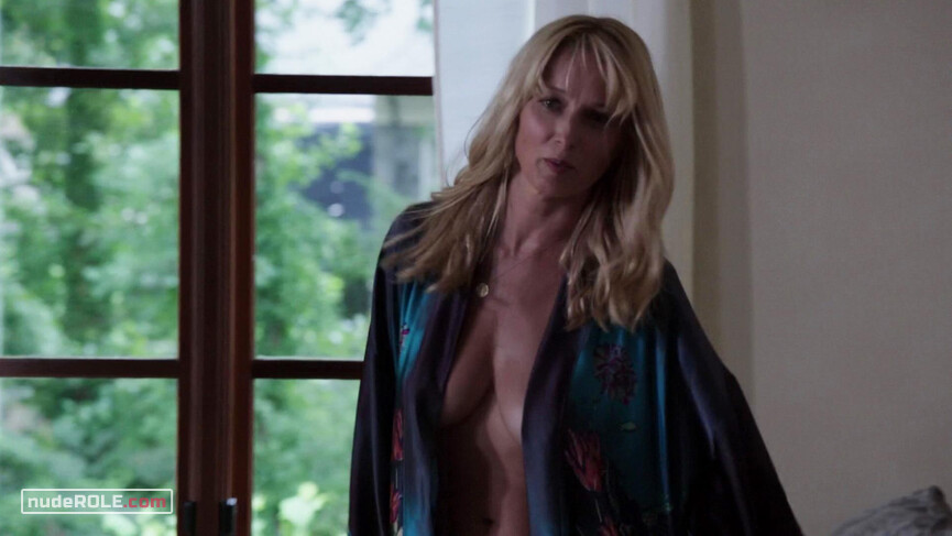 1. Adriana sexy – Satisfaction s01e06 (2014)