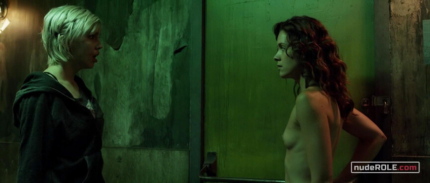 2. Emily nude – The Scribbler (2014)